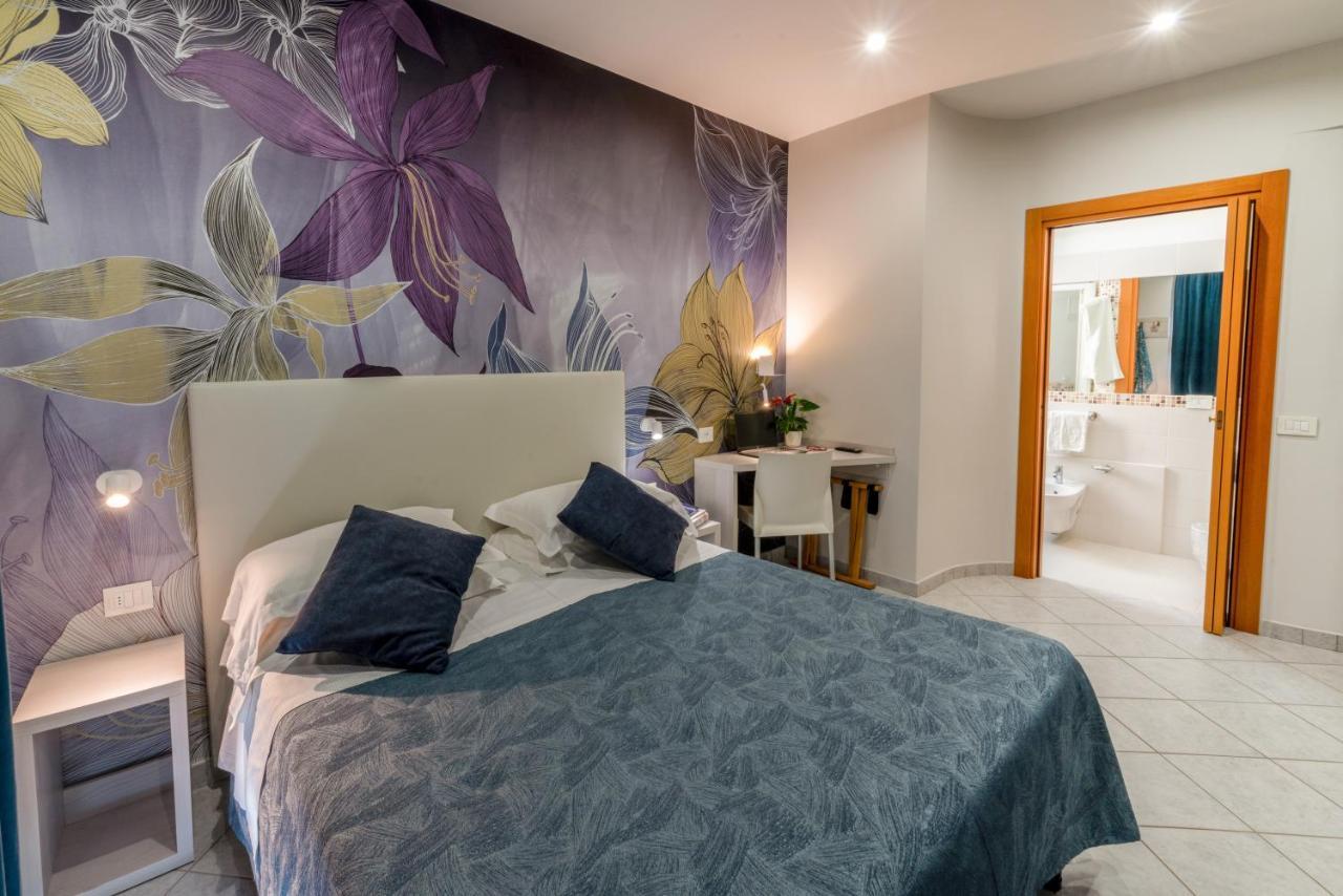 Hotel Sirio Лидо Ди Камайоре Екстериор снимка